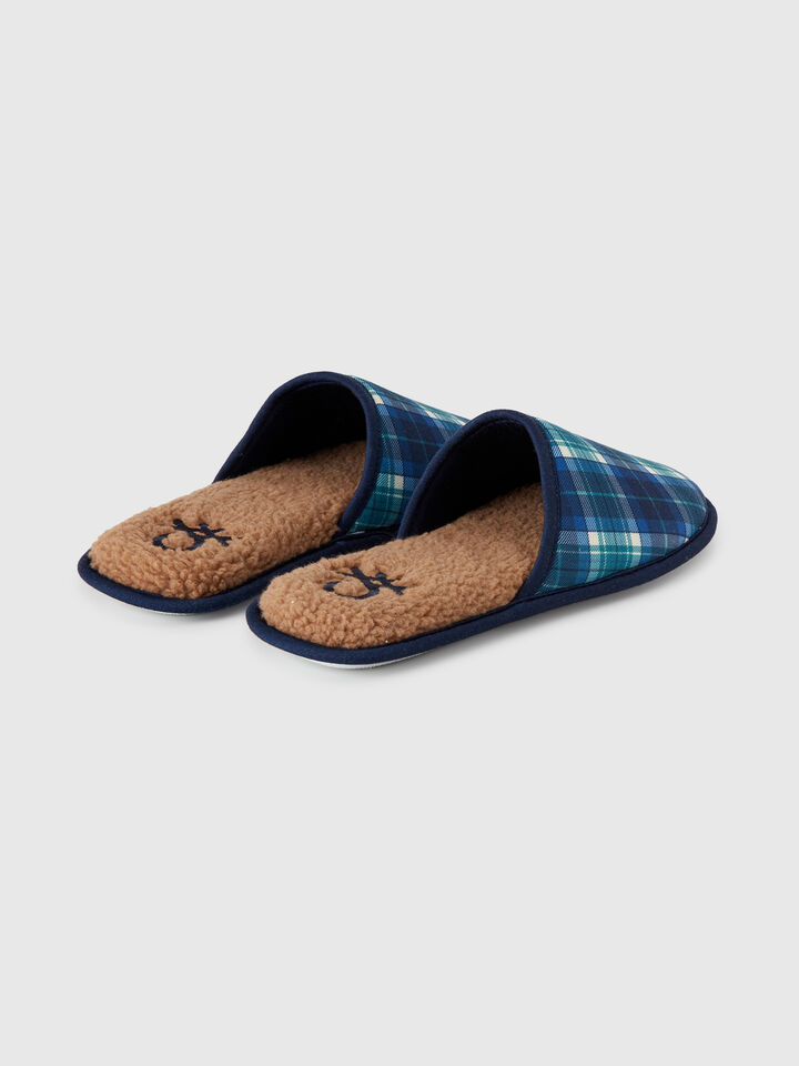 SLIPPER image number 3